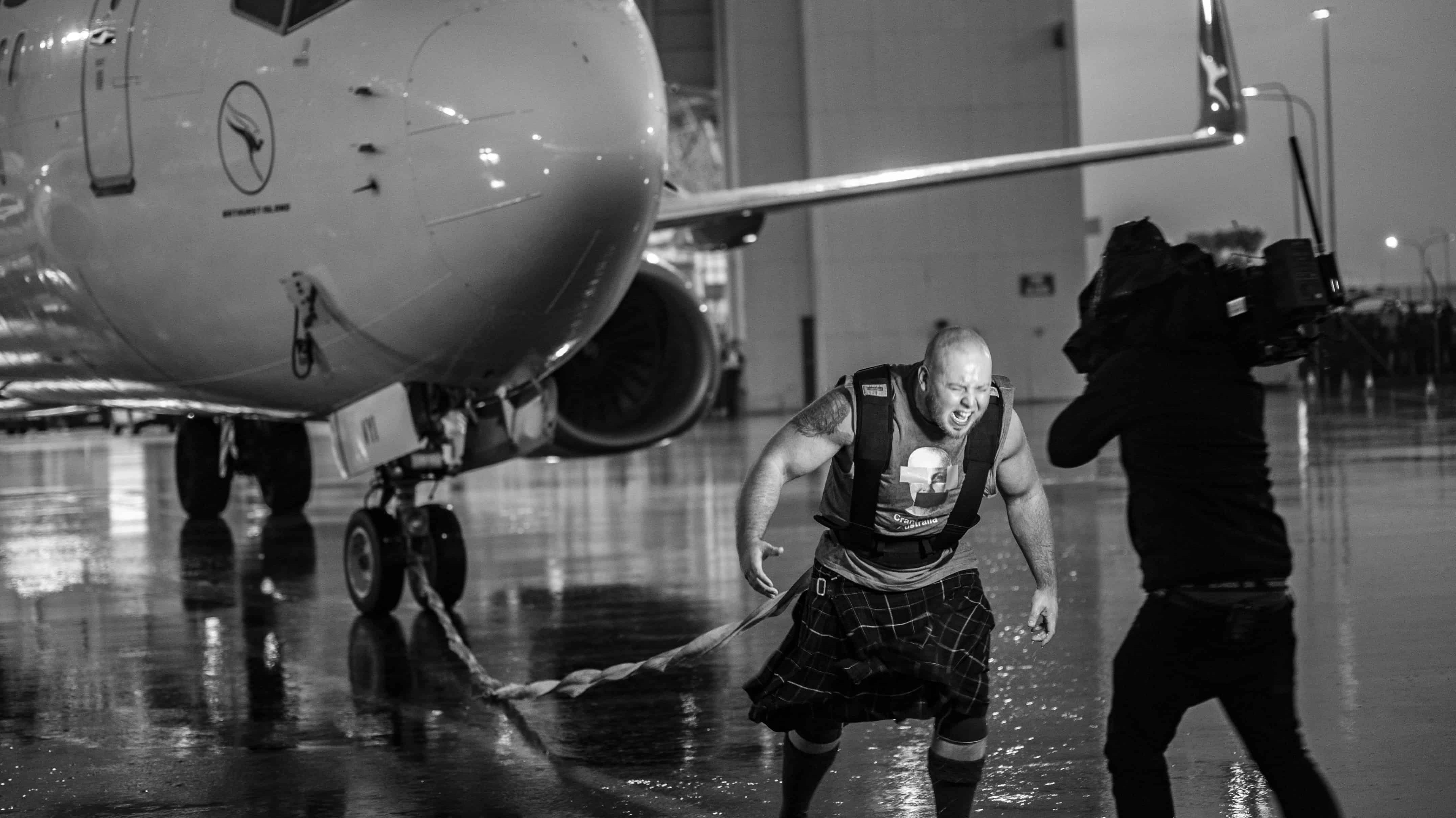 Jordan "Biggie" Steffens: Professional Strongman Turn Circus Strongman