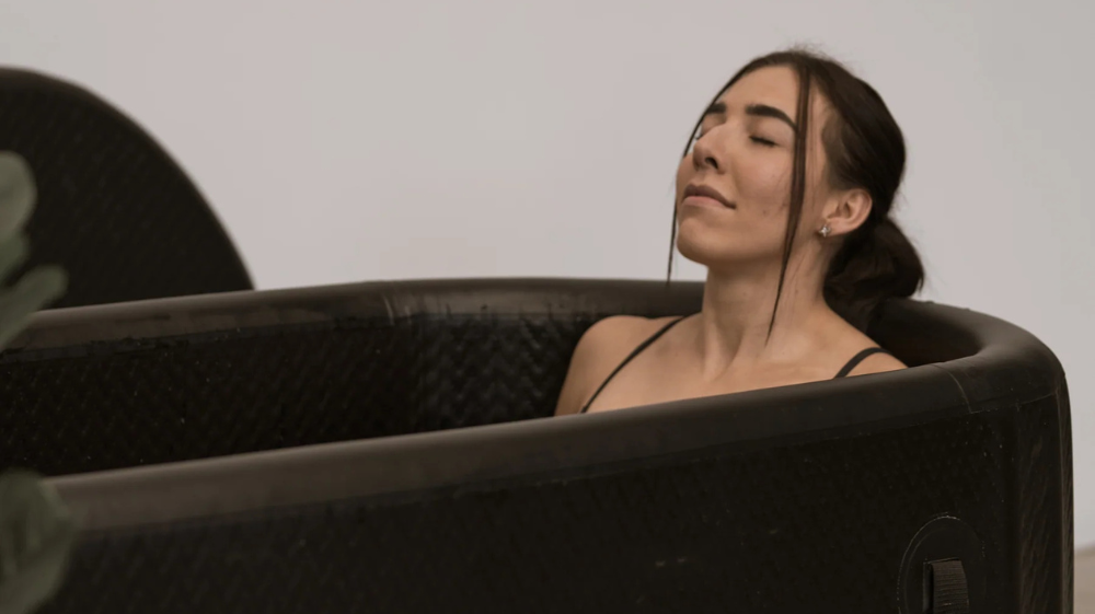 Advantages Of An Ice Bath: Why You Should Try Cold Plunges