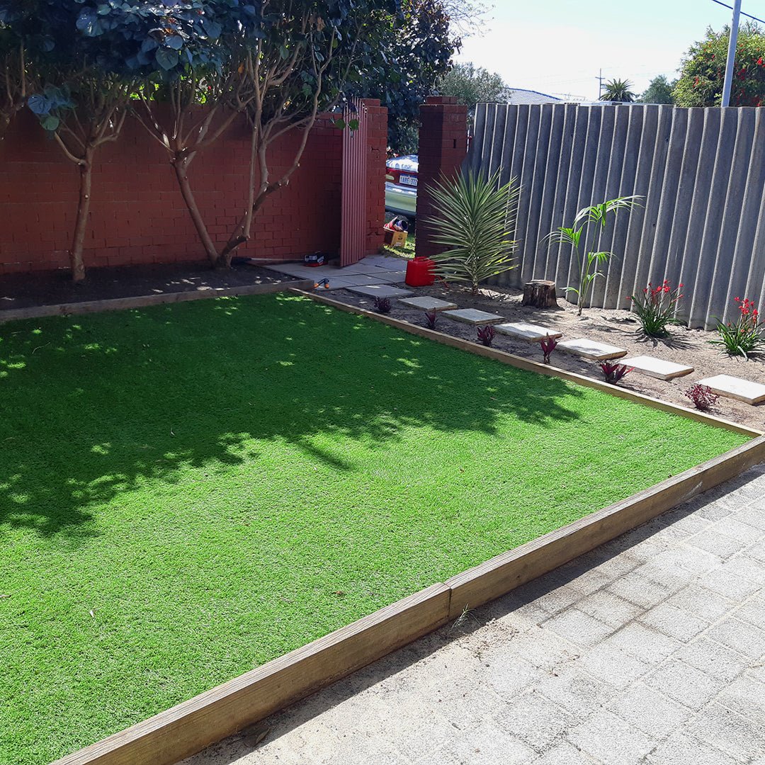 Premium Artificial Green GRASS - 35mm