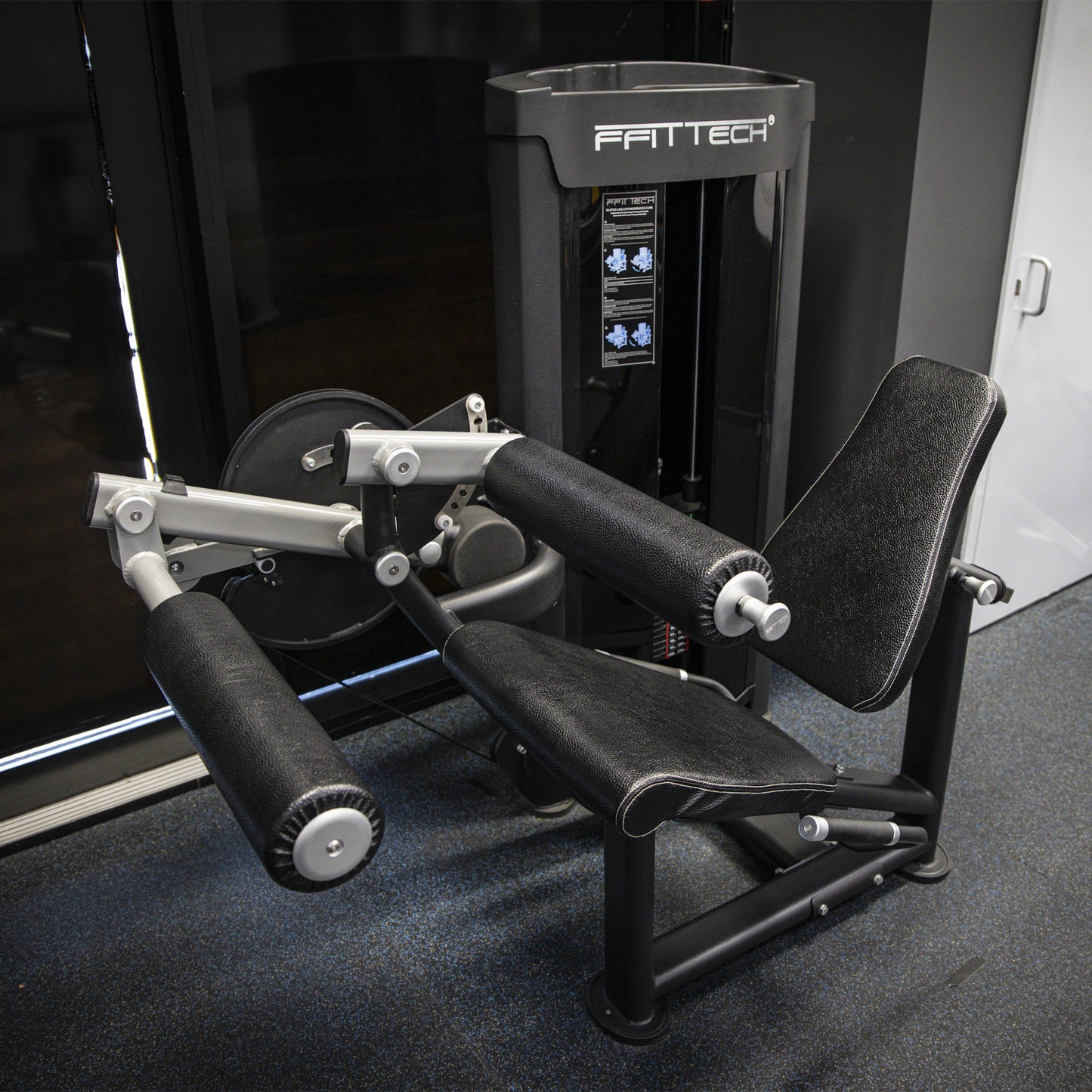 FFITTECH Leg Extension and Curl FSM67B