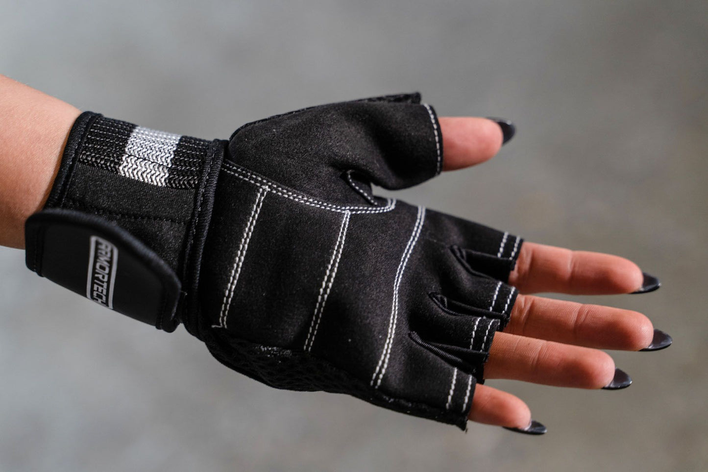 Armortech V2 Air Mesh Lifting Gloves