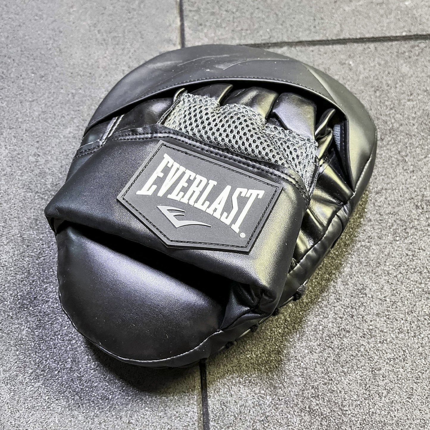 Everlast Impact Ex Punch Mitt